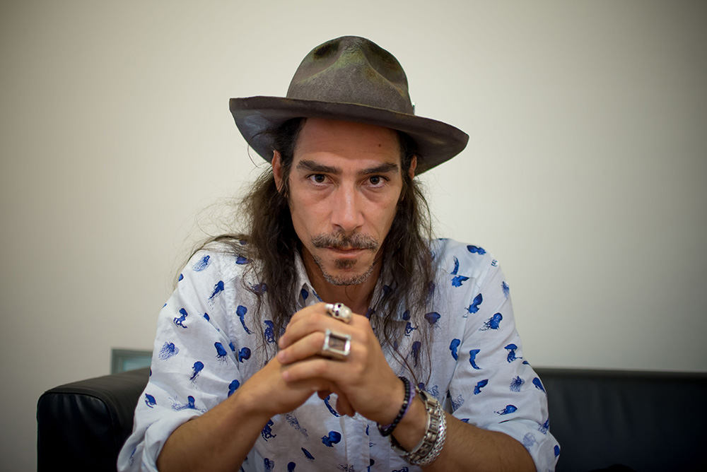 Óscar Jaenada Camarón tiwel