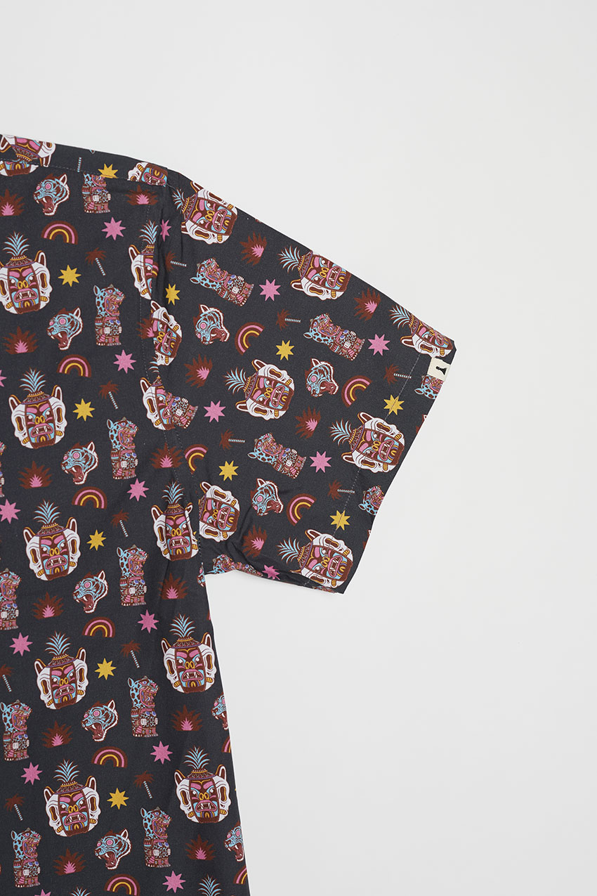 Camisa Bene-Zen Pirate Black by Bene Rohlmann 03 Camisa Bene-Zen Pirate Black by Bene Rohlmann 03