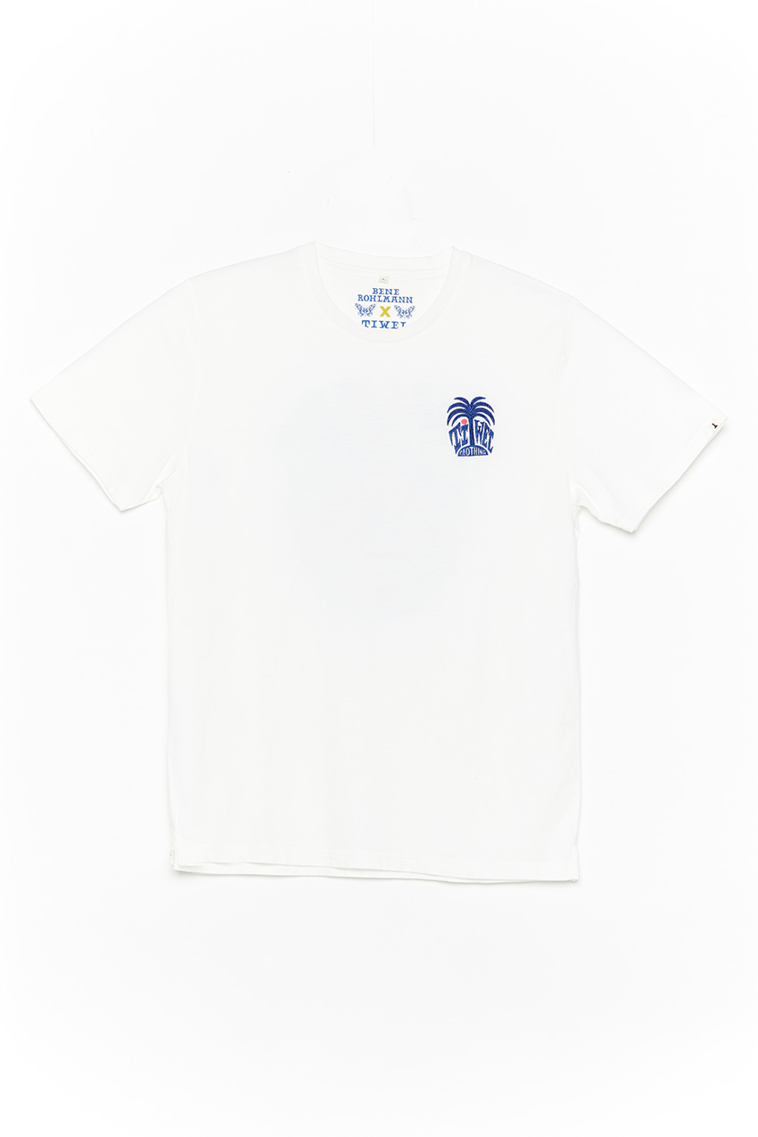 Camiseta Bene-Bat Bright White by Bene Rohlmann 01 Camiseta Bene-Bat Bright White by Bene Rohlmann 01