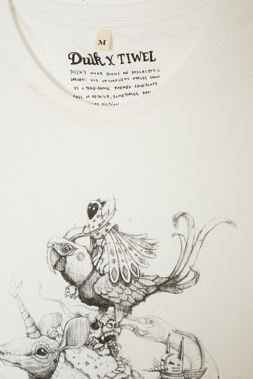 Camiseta Dulk Sketch Optic White 04 Camiseta Dulk Sketch Optic White 04