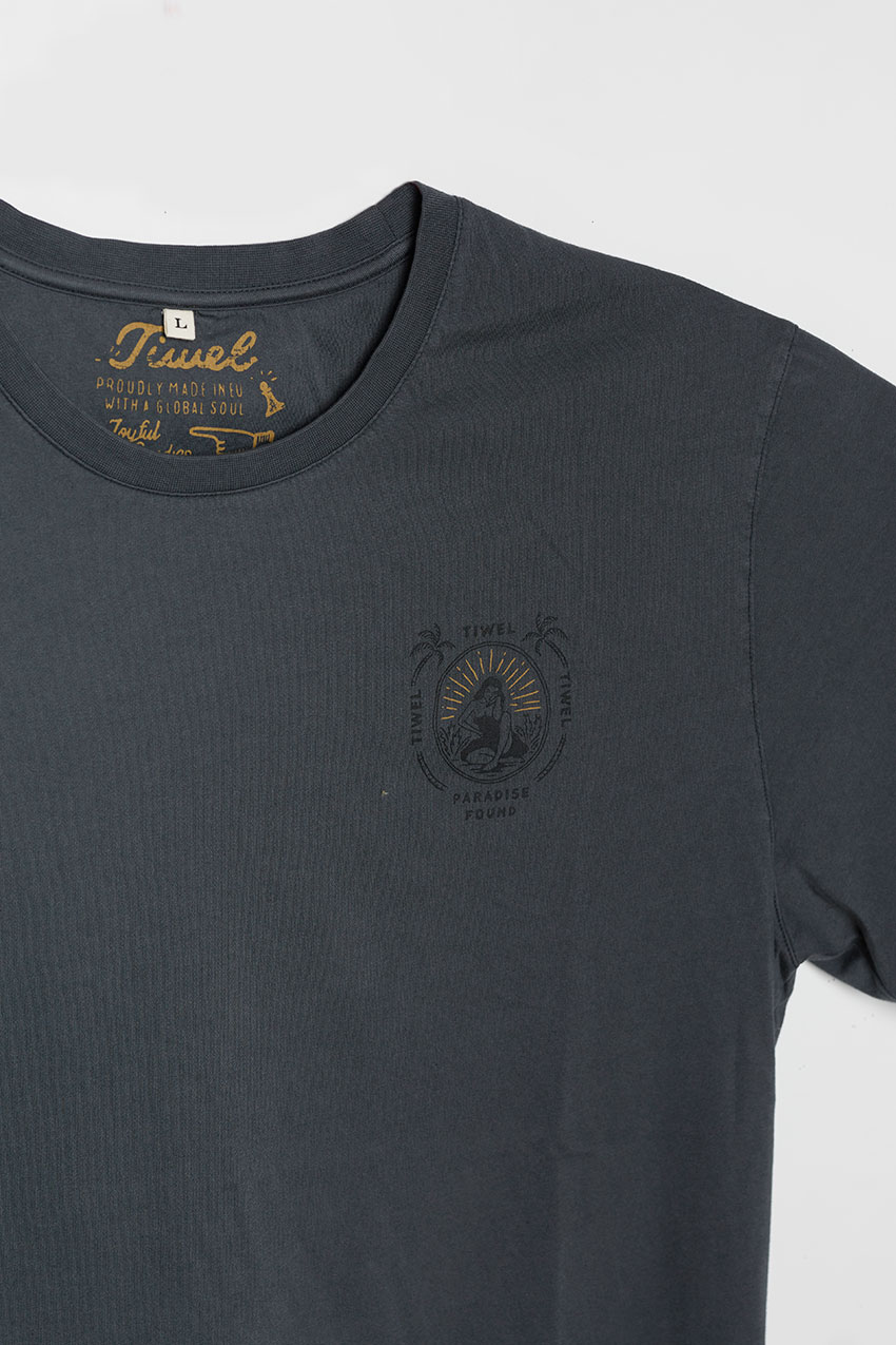 Camiseta Kalie Graphite Shadow 03 Camiseta Kalie Graphite Shadow 03