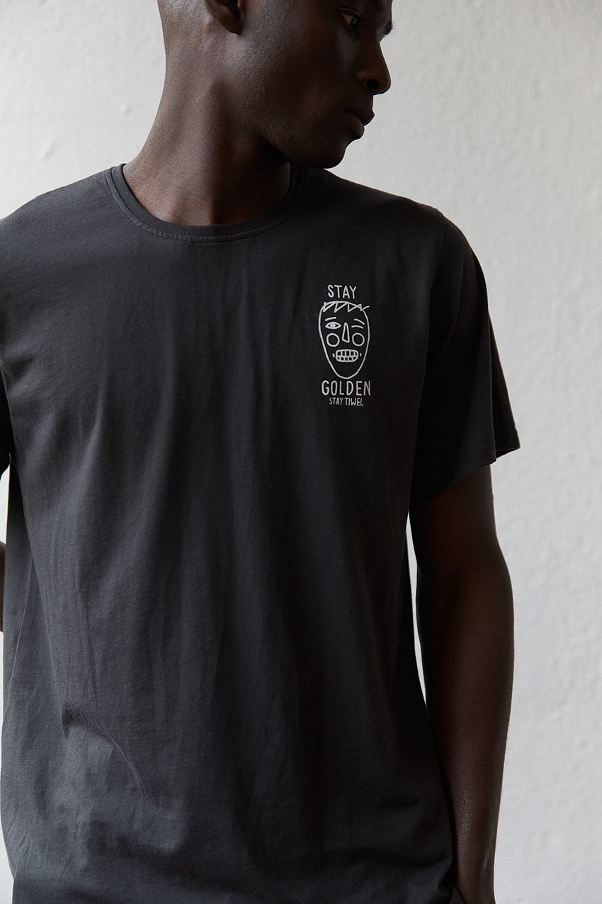 Camiseta Mug Black 07 Camiseta Mug Black 07