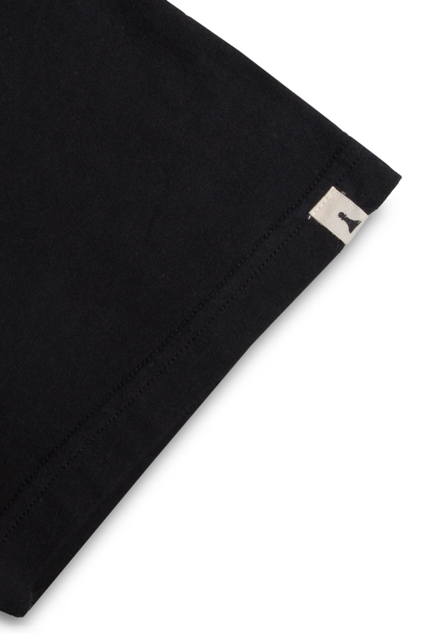 Camiseta Serie-B Pirate Black by Sergio Mora 03 Camiseta Serie-B Pirate Black by Sergio Mora 03