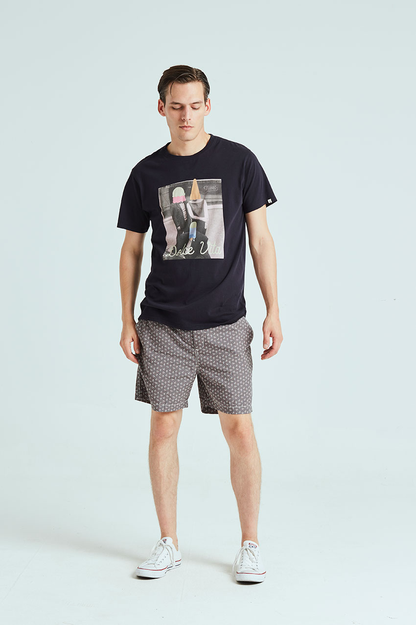Camiseta Smile Tiwel Faded Black 01 Camiseta Smile Tiwel Faded Black 01