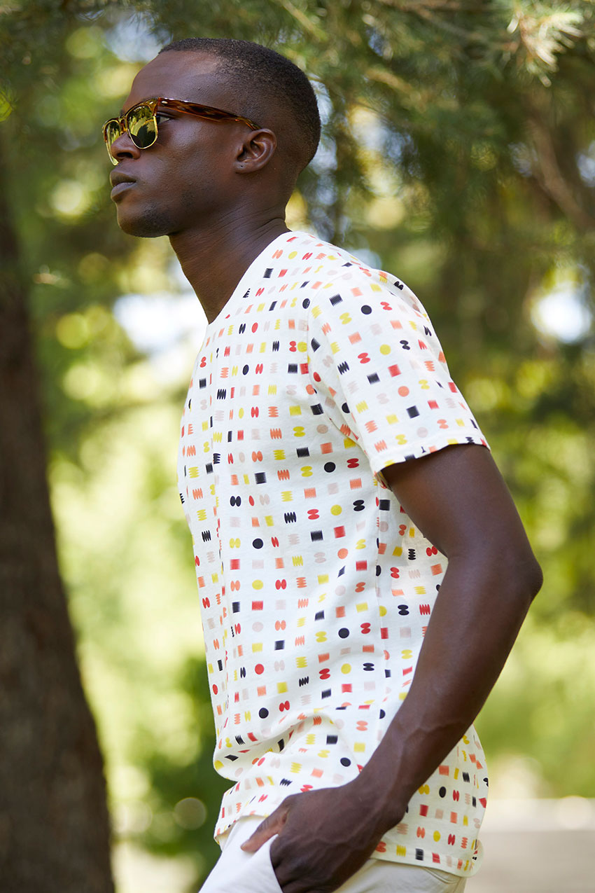 Camiseta Un Buen Tipo Caura Off White 08