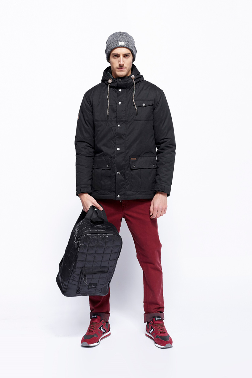 Parka-Akaishi-Black-01