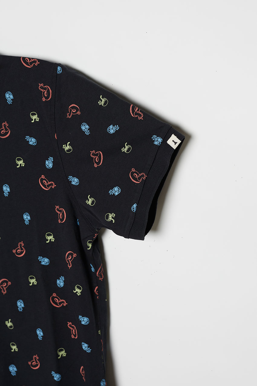 Polo Surat Pirate Black 03 Polo Surat Pirate Black 03