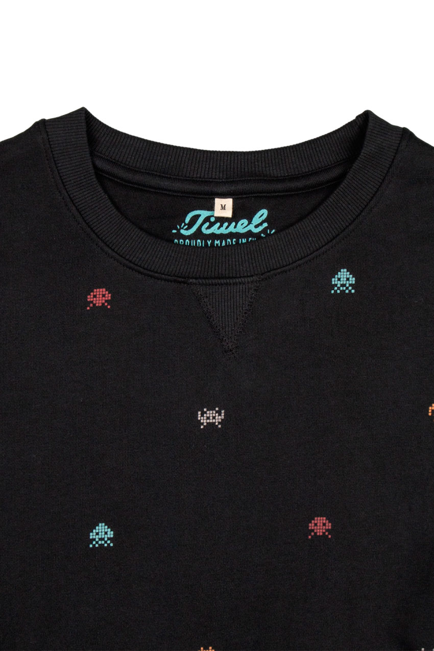 Sudadera Invaders Pirate black 03 Sudadera Invaders Pirate black 03