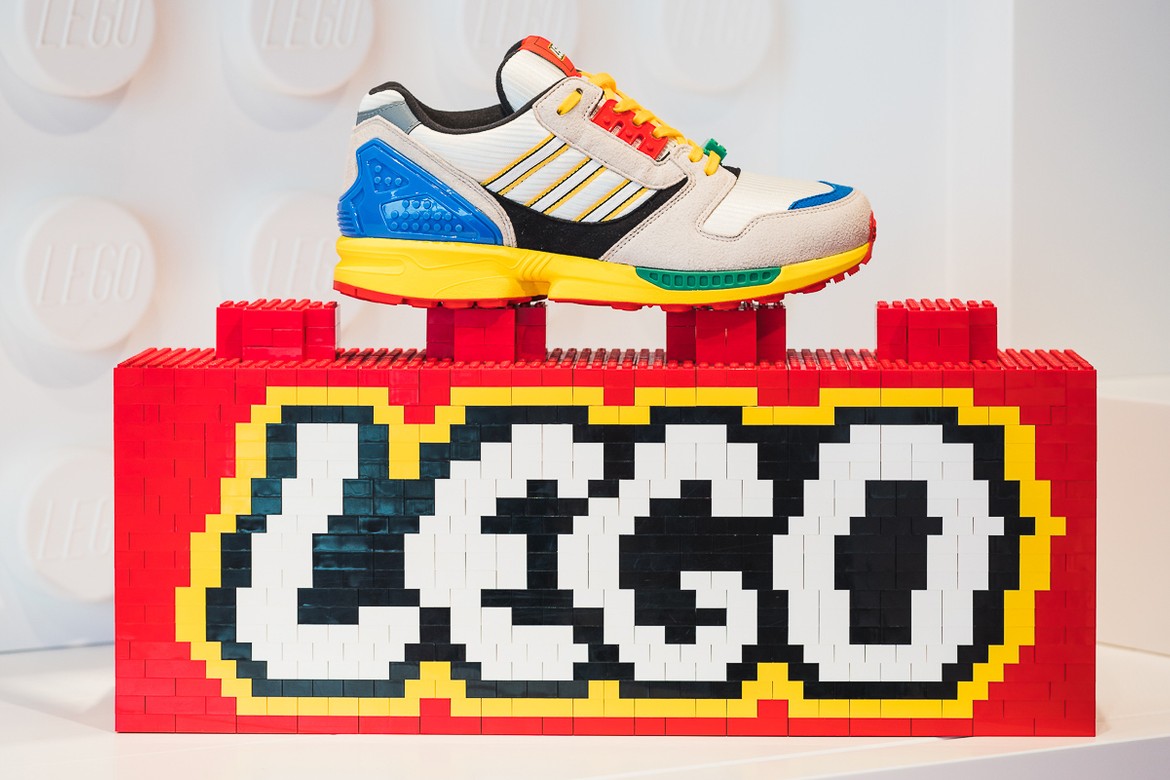 lego-adidas-zx-8000
