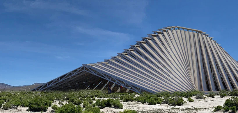 solar mountain architecture burning man 02