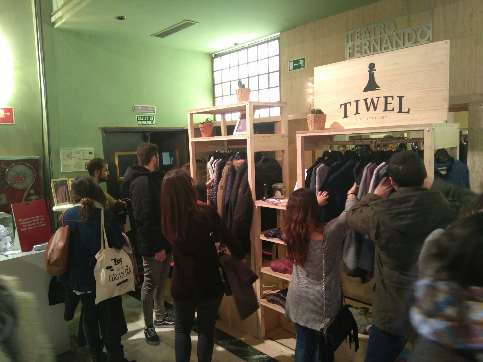 tiwel mercado diseno diciembre ropa